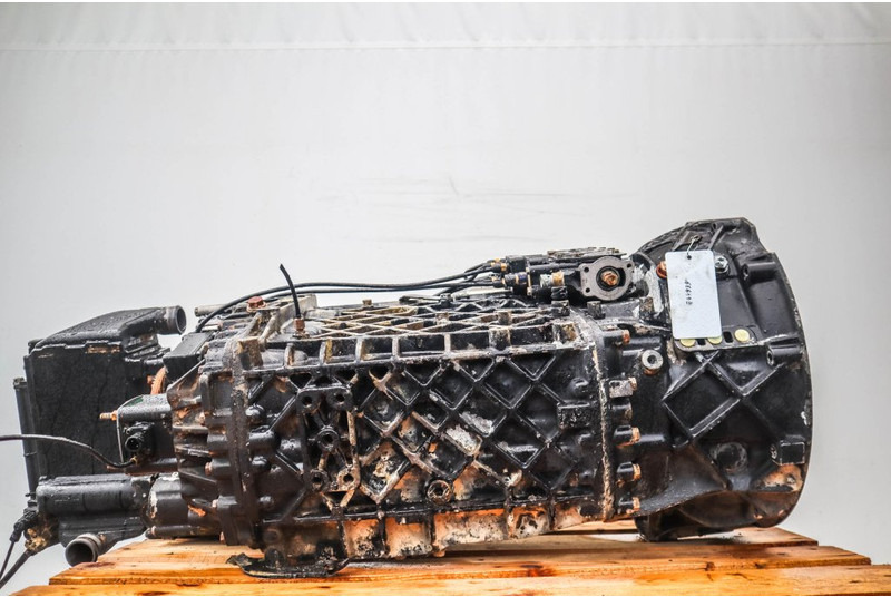 ZF 16S2221TO+INT 81.32003-6675 - Gearbox for Truck: picture 1 ZF 16S2221TO+INT 81.32003-6675 - Gearbox for Truck: picture 1