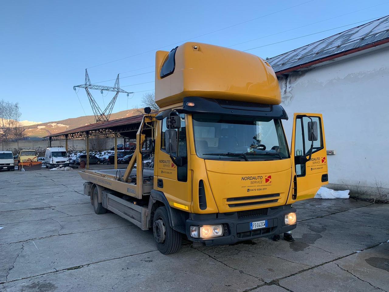 IVECO LESO - Autotransporter truck: picture 1 IVECO LESO - Autotransporter truck: picture 1