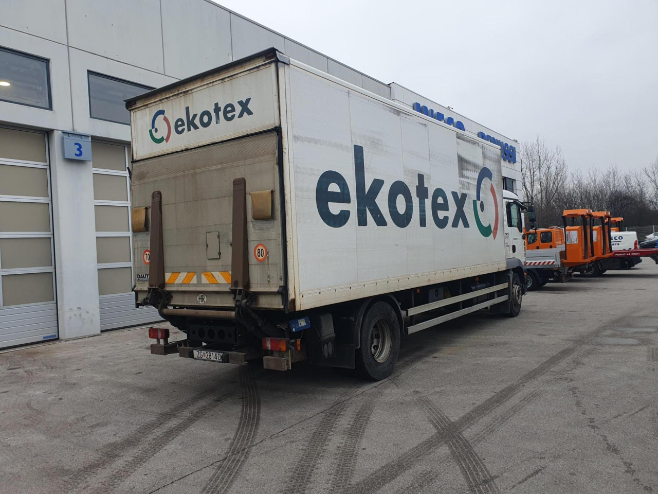 MAN TGM 18.330 - Box truck: picture 4 MAN TGM 18.330 - Box truck: picture 4