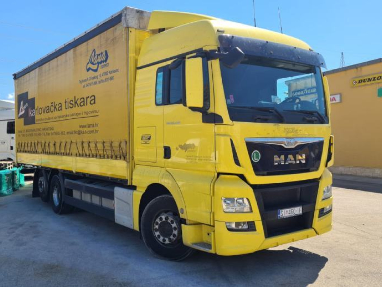 MAN TGX 26.440 - Curtainsider truck: picture 2 MAN TGX 26.440 - Curtainsider truck: picture 2