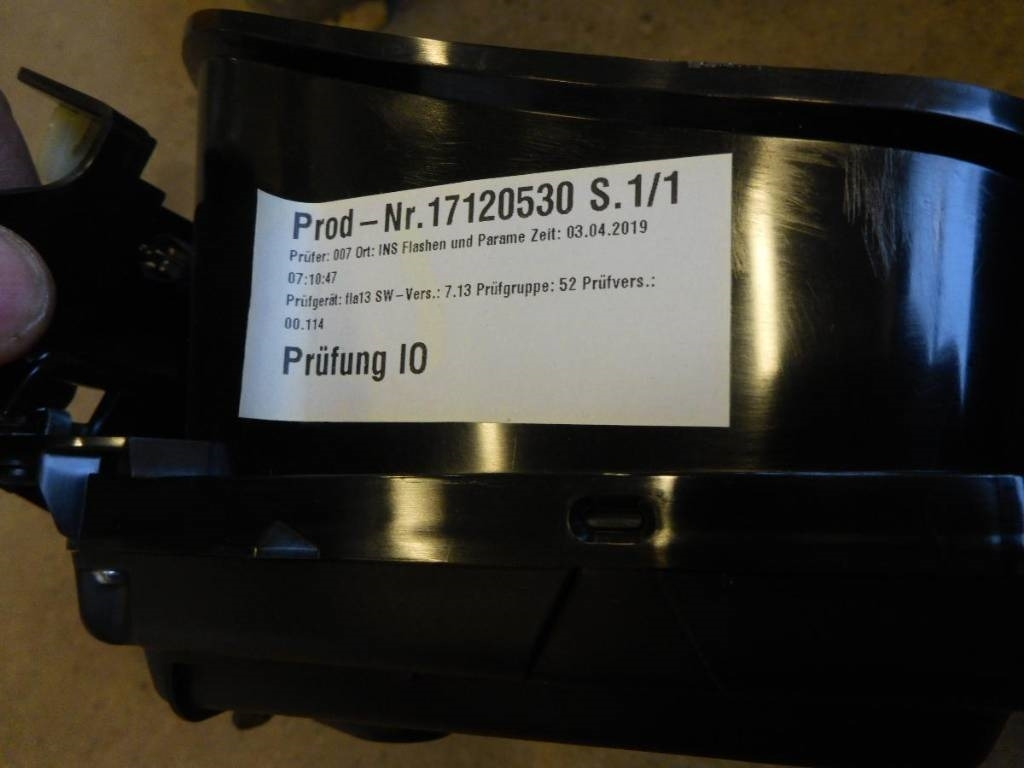 Mercedes-Benz Actros mätarhus, A 011 446 76 21 - Electrical system for Truck: picture 2 Mercedes-Benz Actros mätarhus, A 011 446 76 21 - Electrical system for Truck: picture 2