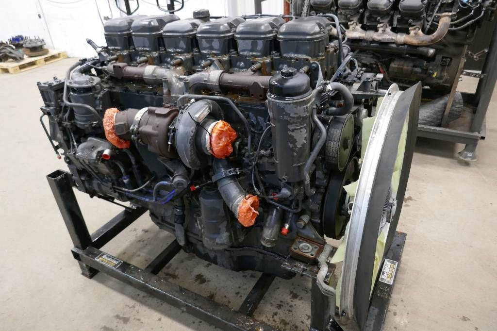 Scania R 410 - Engine for Truck: picture 2 Scania R 410 - Engine for Truck: picture 2