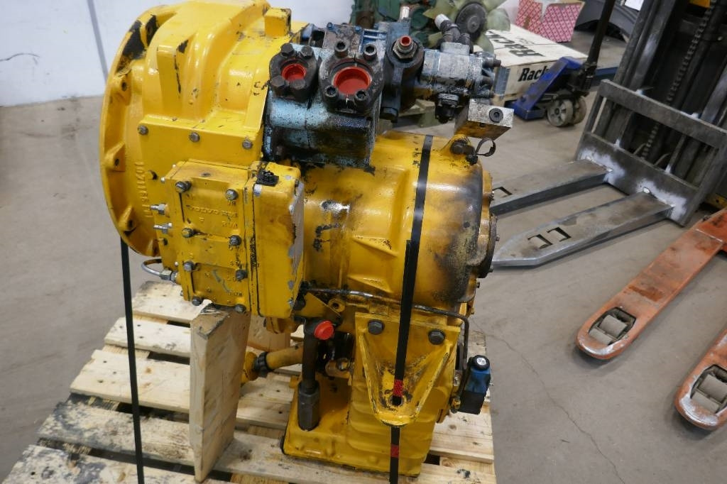 Volvo BM L 50 - Gearbox for Construction machinery: picture 2 Volvo BM L 50 - Gearbox for Construction machinery: picture 2