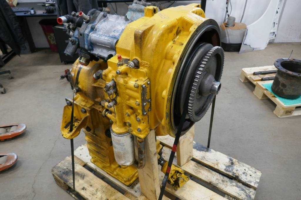 Volvo BM L 50 - Gearbox for Construction machinery: picture 3 Volvo BM L 50 - Gearbox for Construction machinery: picture 3