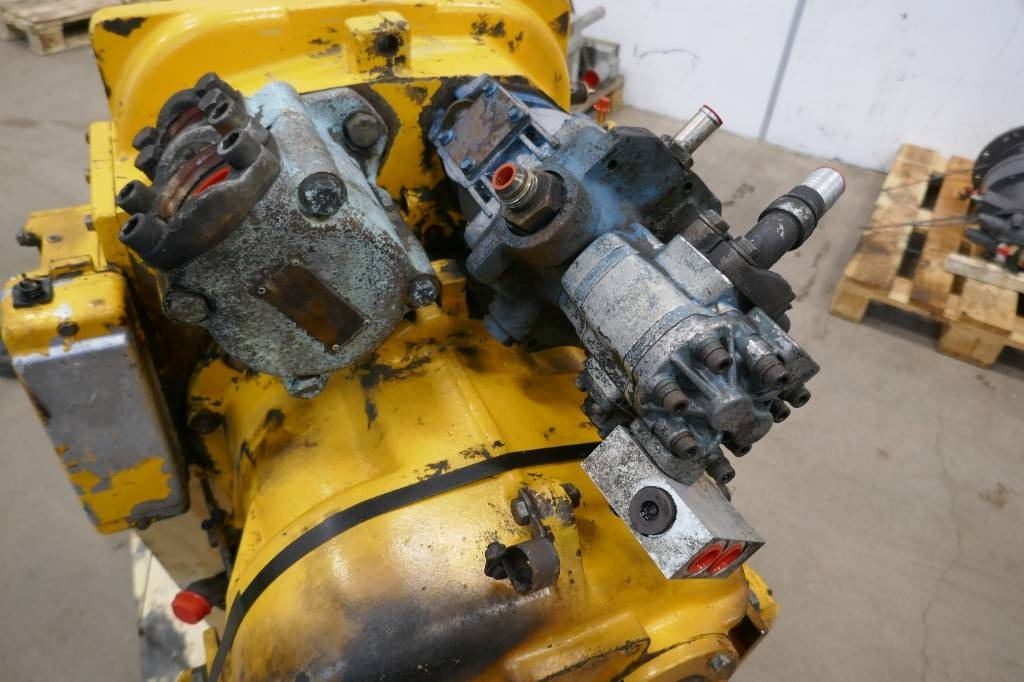 Volvo BM L 50 - Gearbox for Construction machinery: picture 4 Volvo BM L 50 - Gearbox for Construction machinery: picture 4