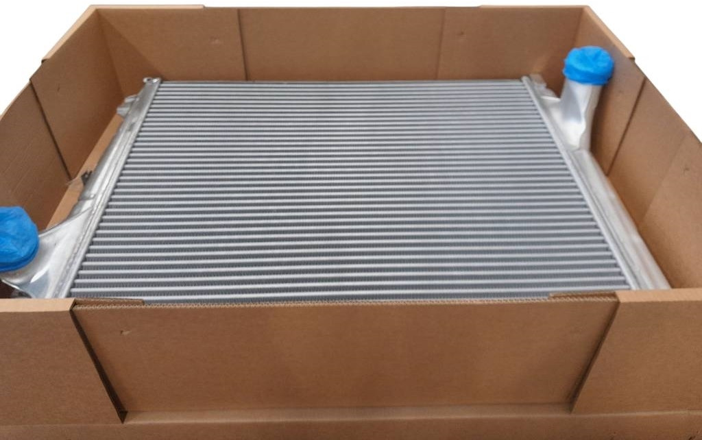 Volvo FH 13 540  - Radiator for Truck: picture 1 Volvo FH 13 540  - Radiator for Truck: picture 1