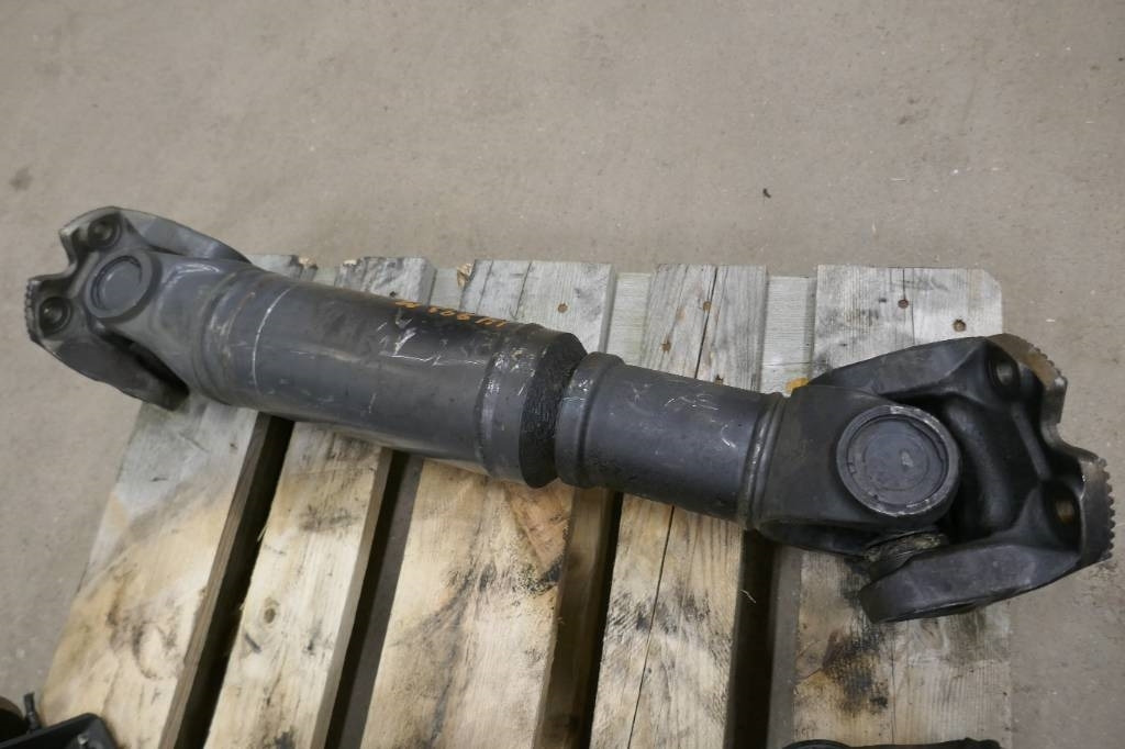 Volvo L180 HL Kardanaxel voe15085426 - Gearbox for Construction machinery: picture 1 Volvo L180 HL Kardanaxel voe15085426 - Gearbox for Construction machinery: picture 1