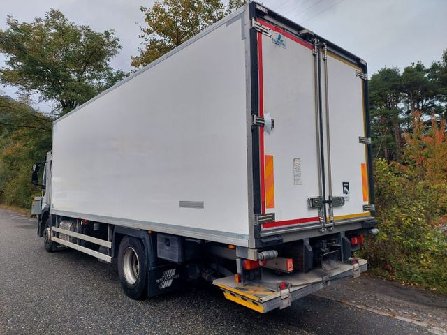 Iveco 190S40 Stralis 4x2, Euro 6, Carrier Supra 1150 Iveco 190S40 Stralis 4x2, Euro 6, Carrier Supra 1150 - Refrigerator truck: picture 3 Iveco 190S40 Stralis 4x2, Euro 6, Carrier Supra 1150 Iveco 190S40 Stralis 4x2, Euro 6, Carrier Supra 1150 - Refrigerator truck: picture 3