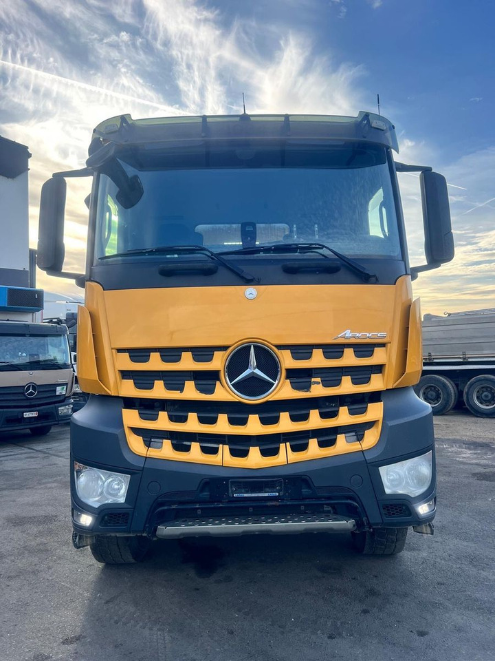 Tipper Mercedes-Benz Arocs 3243 8x4, E6, Meiller Kipper: picture 12