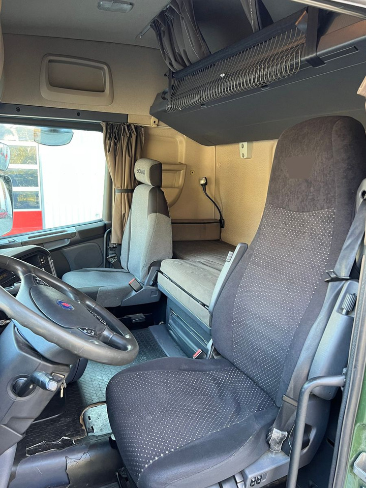 Curtainsider truck Scania R440 4x2, Euro 6, Ladebordwand, Retarder: picture 14 Curtainsider truck Scania R440 4x2, Euro 6, Ladebordwand, Retarder: picture 14