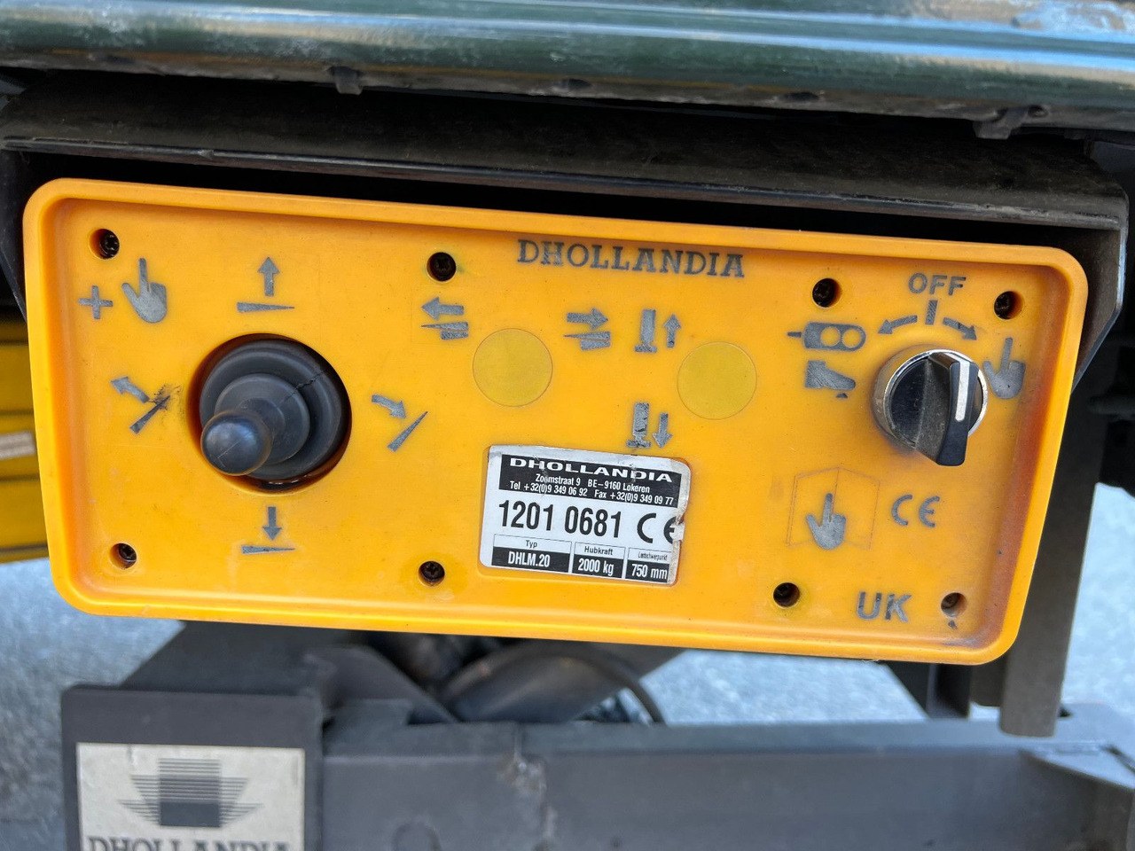 Curtainsider truck Scania R440 4x2, Euro 6, Ladebordwand, Retarder: picture 7 Curtainsider truck Scania R440 4x2, Euro 6, Ladebordwand, Retarder: picture 7