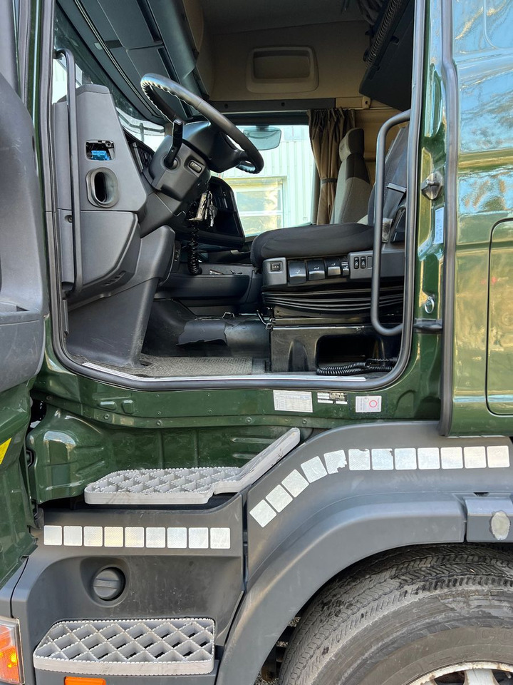 Curtainsider truck Scania R440 4x2, Euro 6, Ladebordwand, Retarder: picture 13 Curtainsider truck Scania R440 4x2, Euro 6, Ladebordwand, Retarder: picture 13