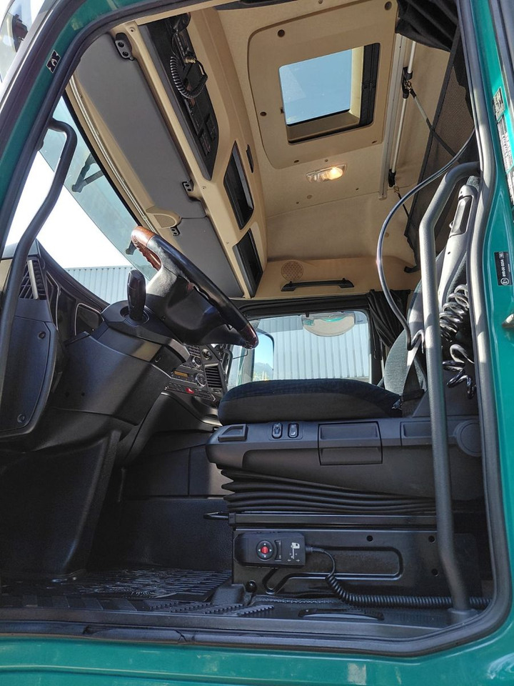 Tractor unit Mercedes-Benz Actros 1853 4x2, E6, ADR, Retarder, PTO: picture 12