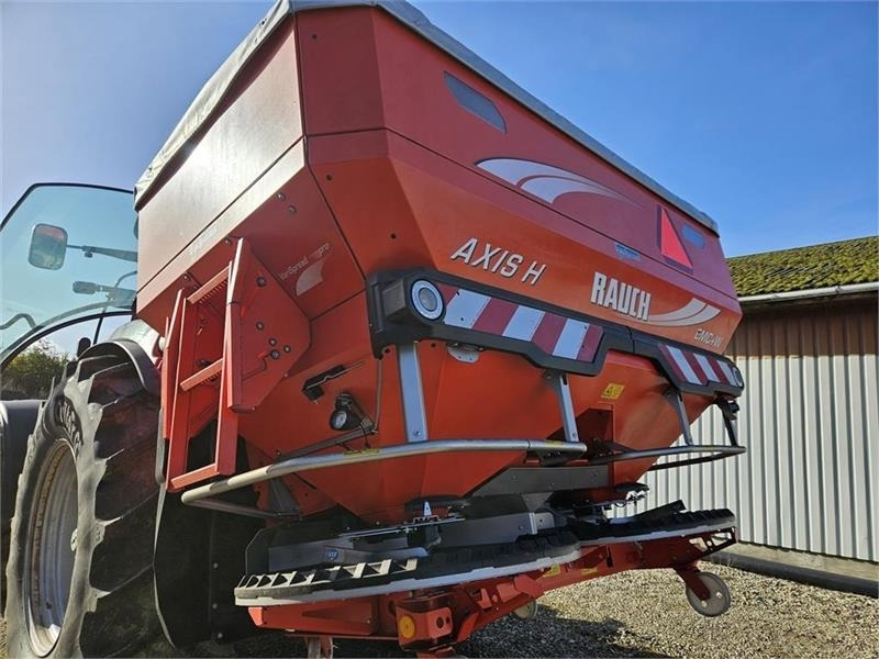 Kuhn Axis H 50.2 EMC+W - Manure spreader: picture 1 Kuhn Axis H 50.2 EMC+W - Manure spreader: picture 1