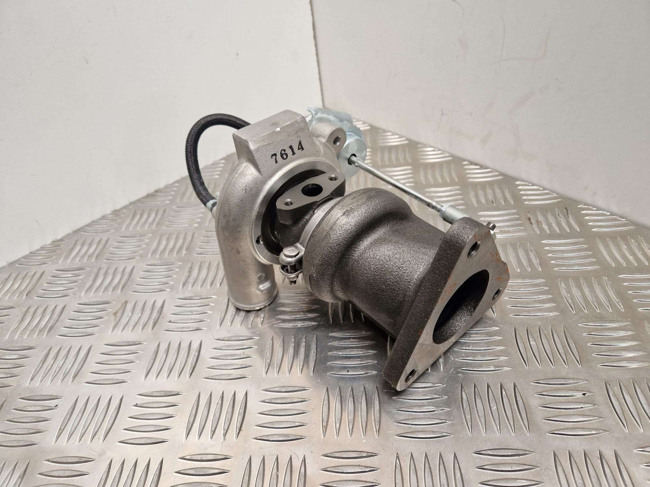 Deutz TD025L3-08T G33q Turbo - Engine and parts for Construction machinery: picture 2 Deutz TD025L3-08T G33q Turbo - Engine and parts for Construction machinery: picture 2