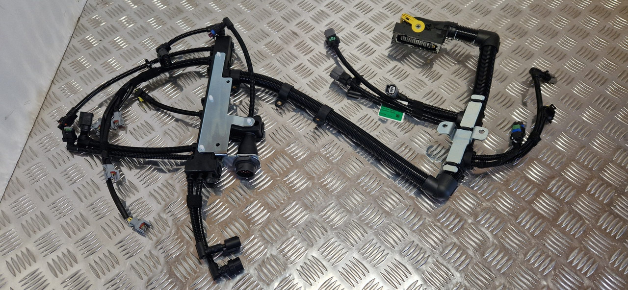 JCB 320/09890 engine Harness Tier 4 interim - Engine and parts for Construction machinery: picture 1 JCB 320/09890 engine Harness Tier 4 interim - Engine and parts for Construction machinery: picture 1