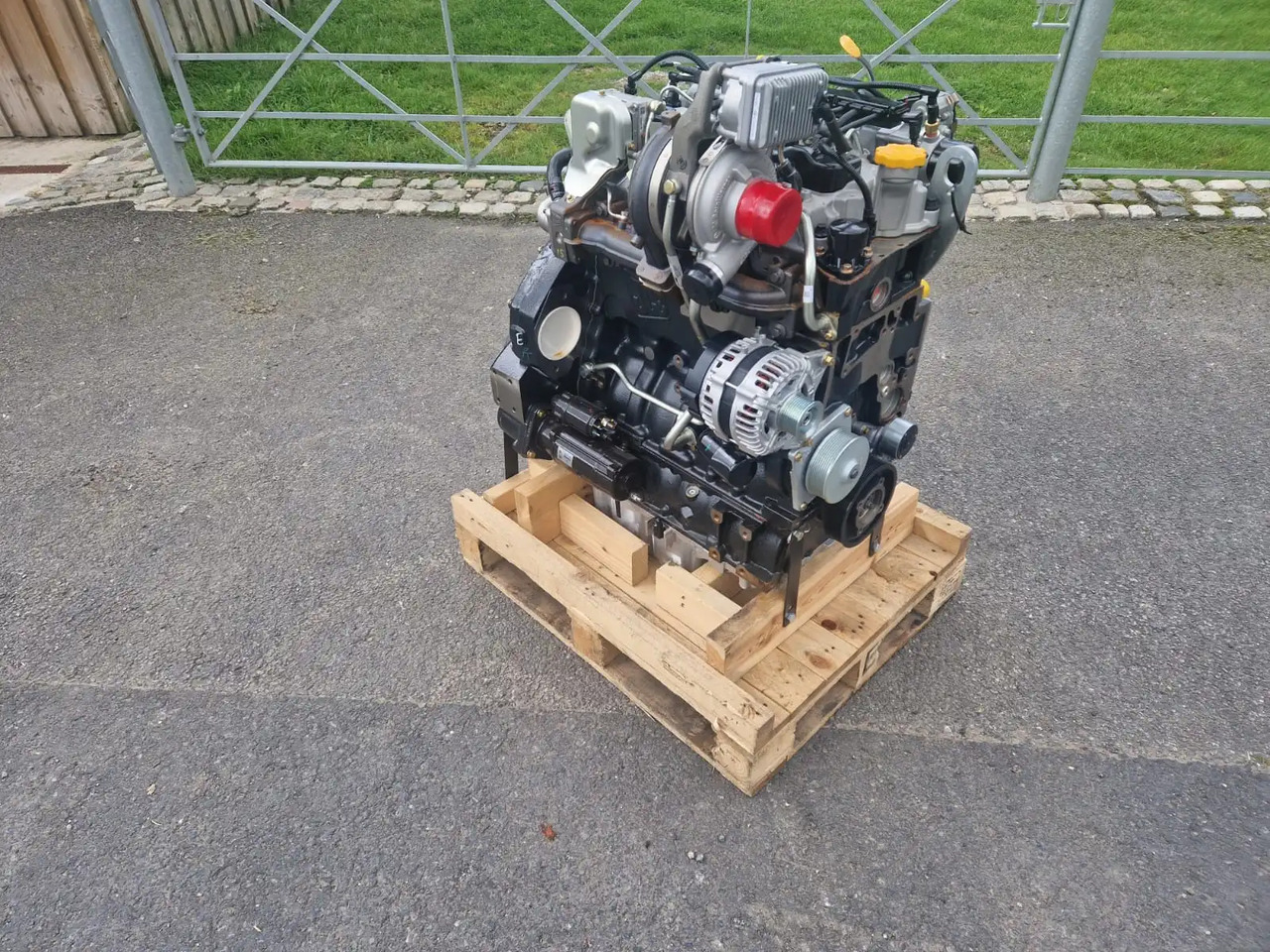 JCB 81kw unused engine 444 TA4 - Engine for Construction machinery: picture 4 JCB 81kw unused engine 444 TA4 - Engine for Construction machinery: picture 4