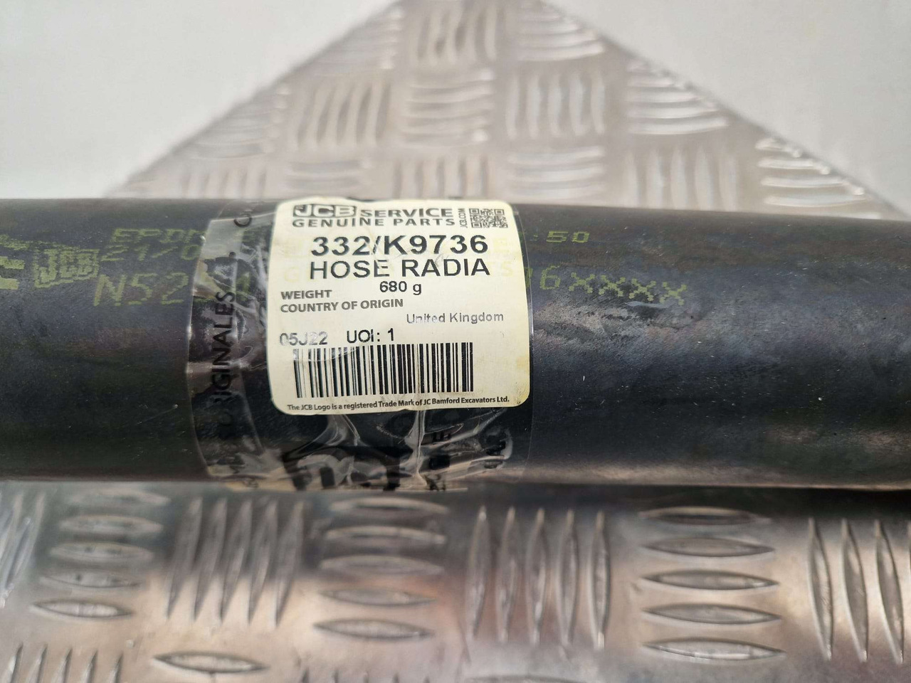 Radiator top hose 332/K9736 JCB - Engine and parts for Construction machinery: picture 1 Radiator top hose 332/K9736 JCB - Engine and parts for Construction machinery: picture 1
