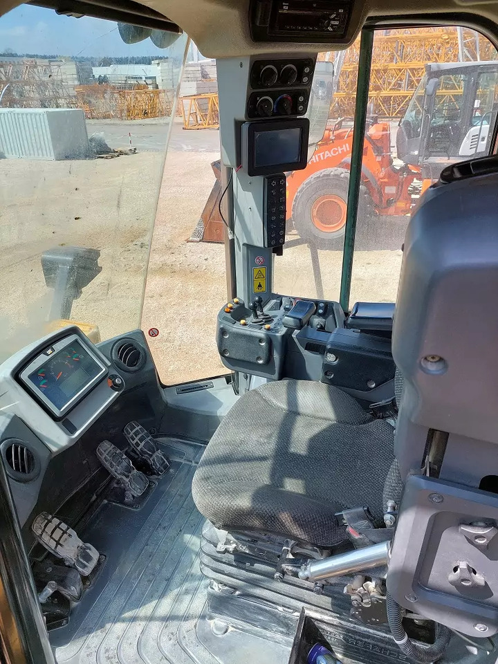 2015 Caterpillar 966M - Wheel loader: picture 5 2015 Caterpillar 966M - Wheel loader: picture 5