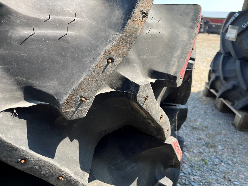 13,6 - 26 9,5-16 Däck Branson Minitraktor - Tire for Agricultural machinery: picture 3 13,6 - 26 9,5-16 Däck Branson Minitraktor - Tire for Agricultural machinery: picture 3