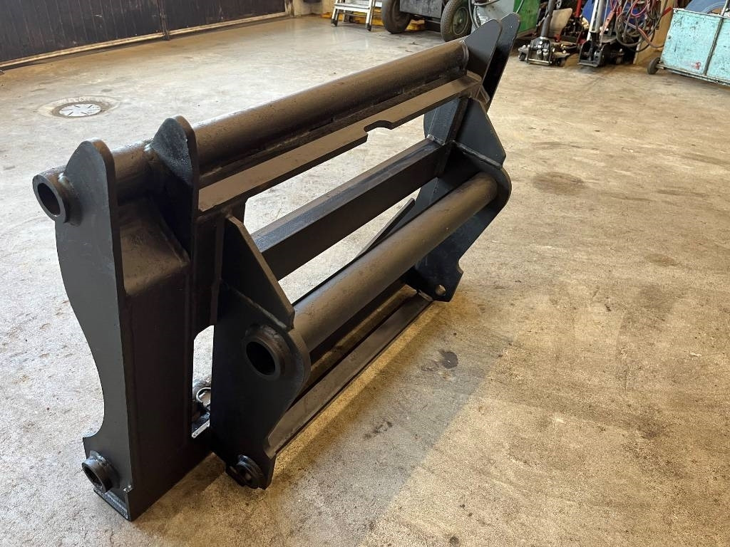 Adapter Manitou till Volvo Stora Bm - Attachment for Construction machinery: picture 4 Adapter Manitou till Volvo Stora Bm - Attachment for Construction machinery: picture 4