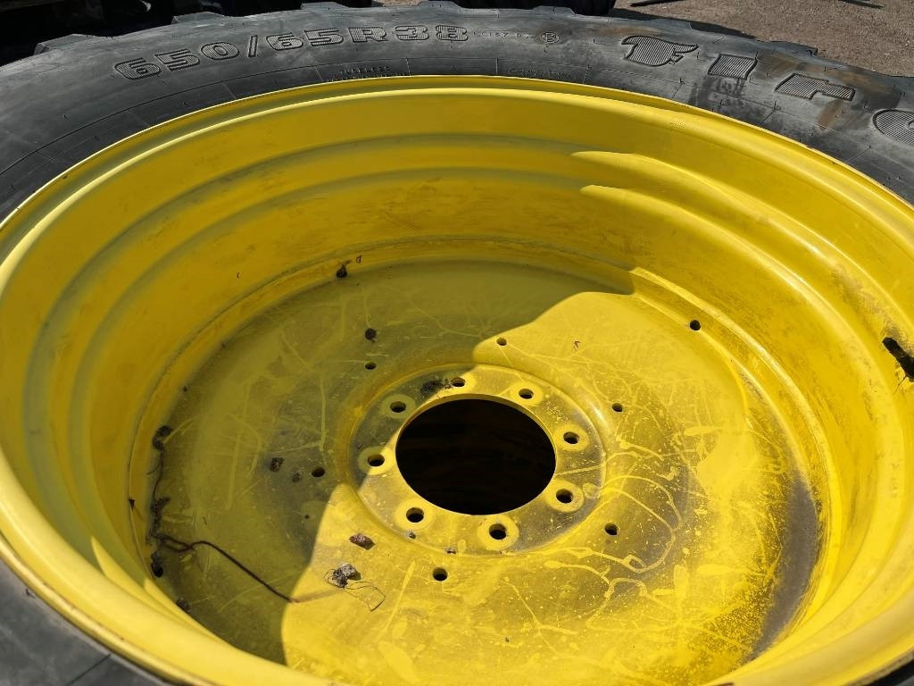 Firestone 650/65R38 till John Deere 6155 R - Tire for Agricultural machinery: picture 3 Firestone 650/65R38 till John Deere 6155 R - Tire for Agricultural machinery: picture 3