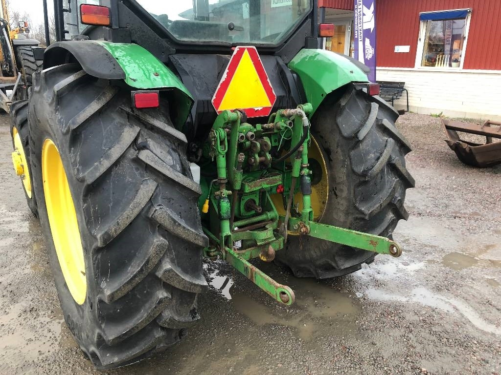 John Deere 5400 Dismantled: only spare parts - Farm tractor: picture 4 John Deere 5400 Dismantled: only spare parts - Farm tractor: picture 4