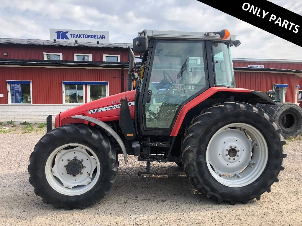 Massey Ferguson 6255 Dismantled: only spare parts - Farm tractor: picture 1 Massey Ferguson 6255 Dismantled: only spare parts - Farm tractor: picture 1