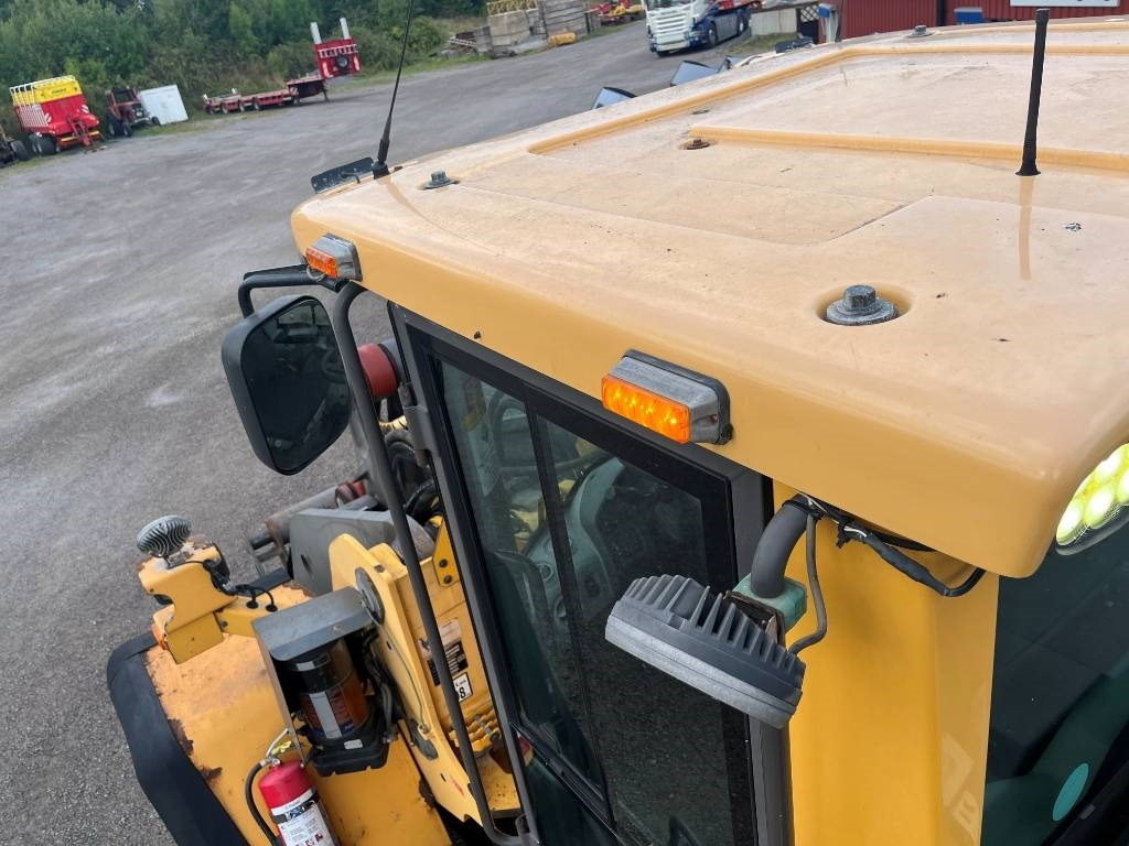 Wheel loader Volvo L 180 G: picture 25