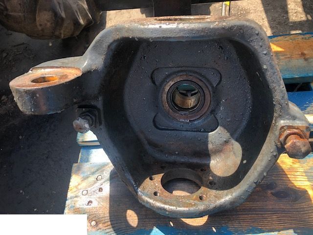 Bobcat - Zwrotnica - Steering knuckle for Agricultural machinery: picture 3 Bobcat - Zwrotnica - Steering knuckle for Agricultural machinery: picture 3
