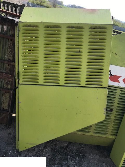 Body and exterior for Combine harvester Claas Dominator - Blacha [CZĘŚCI]: picture 7