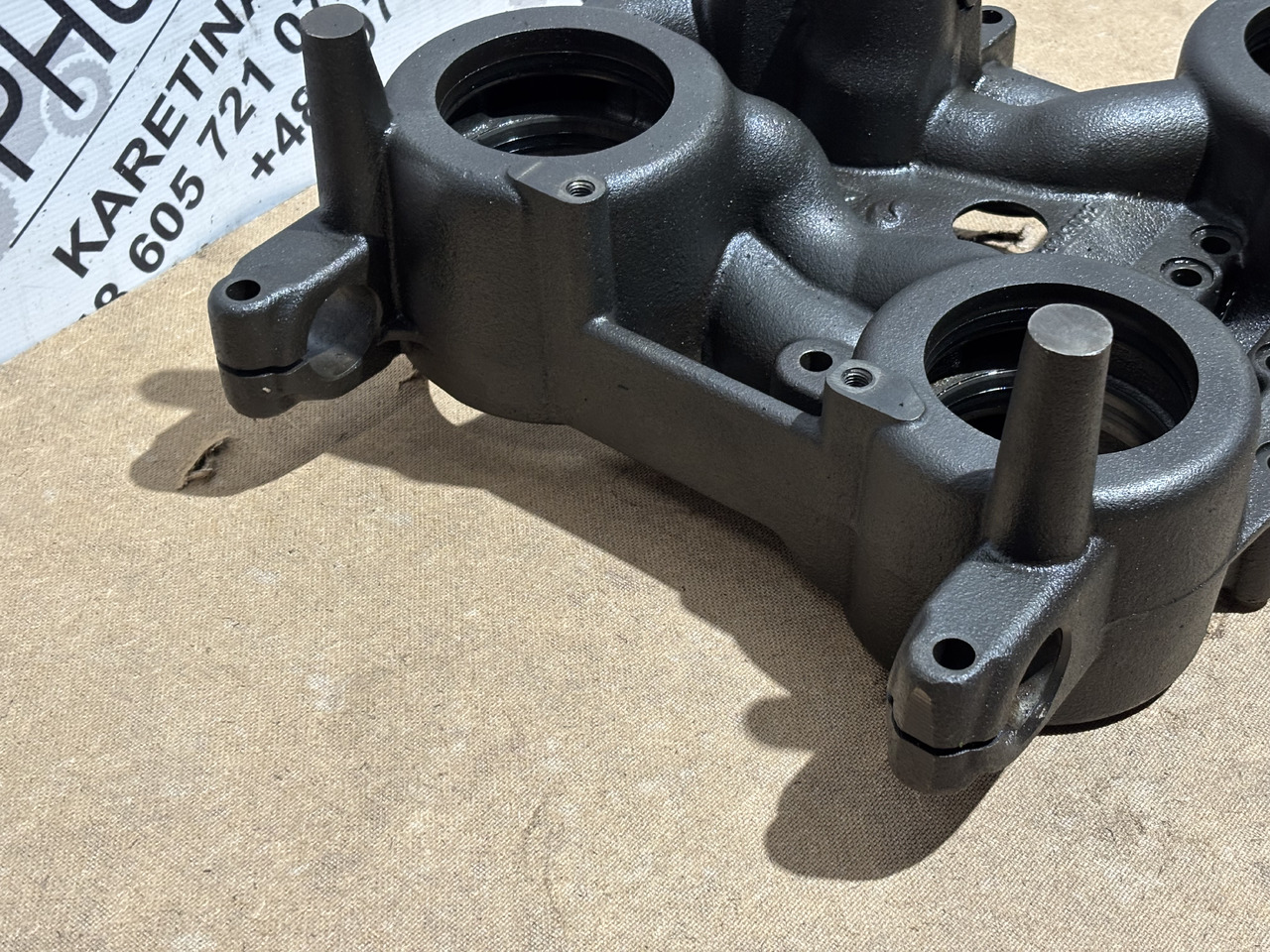 Fendt AGCO ML200 920 924 926 930 Skrzynia Biegów Obudowa M916101430012 - Gearbox for Agricultural machinery: picture 3 Fendt AGCO ML200 920 924 926 930 Skrzynia Biegów Obudowa M916101430012 - Gearbox for Agricultural machinery: picture 3