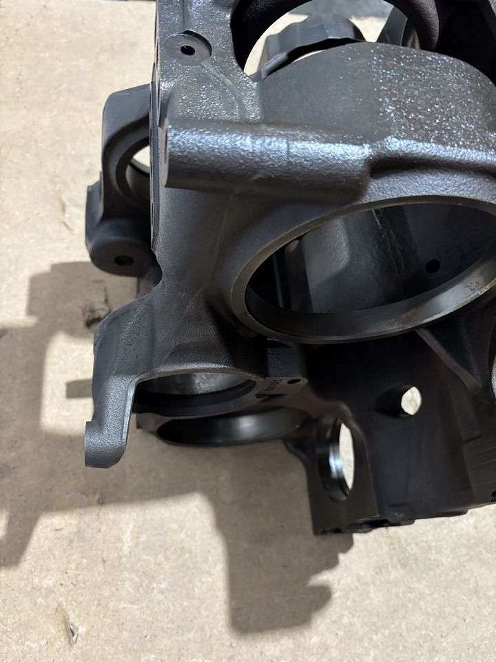 Fendt AGCO ML200 920 924 926 930 Skrzynia Biegów Obudowa M934100082040 - Gearbox for Agricultural machinery: picture 5 Fendt AGCO ML200 920 924 926 930 Skrzynia Biegów Obudowa M934100082040 - Gearbox for Agricultural machinery: picture 5