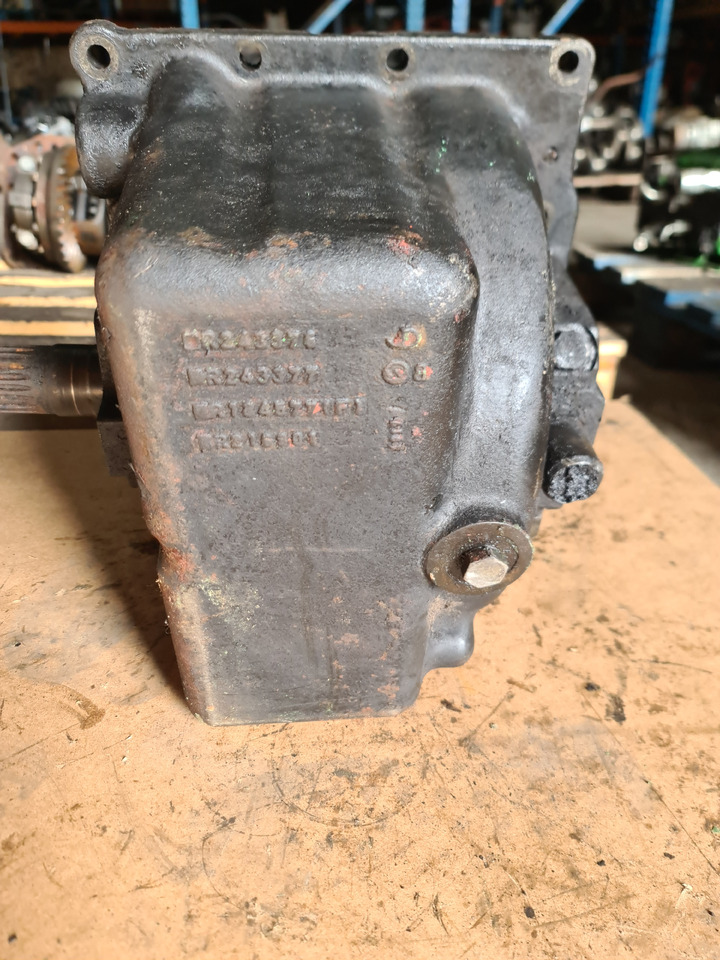 Transmission for Agricultural machinery John Deere 6930, 7330, 7430, 7530 Przystawka Przedniego Napędu R243376 AL214888: picture 6