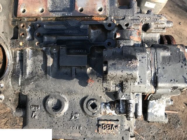 Silnik Yanmar 3TNV88 - CZĘŚCI - Engine for Agricultural machinery: picture 5 Silnik Yanmar 3TNV88 - CZĘŚCI - Engine for Agricultural machinery: picture 5