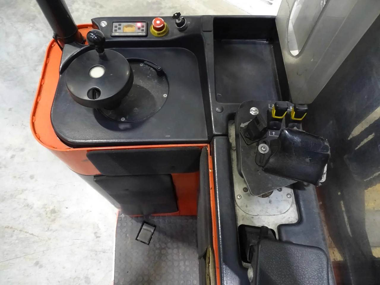 Actil L1350 - Stacker: picture 5 Actil L1350 - Stacker: picture 5