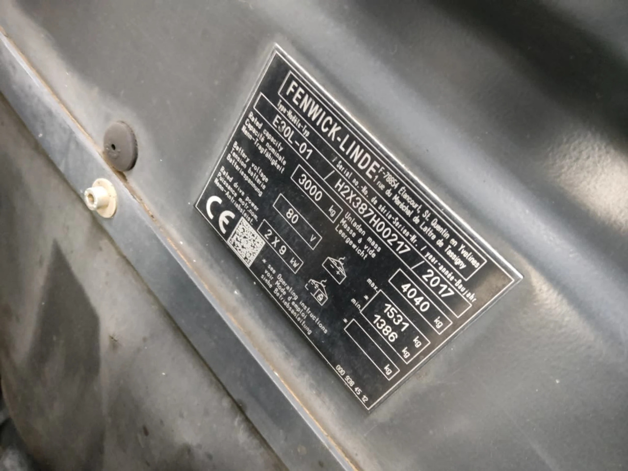 Linde E30L-01 - Electric forklift: picture 2 Linde E30L-01 - Electric forklift: picture 2