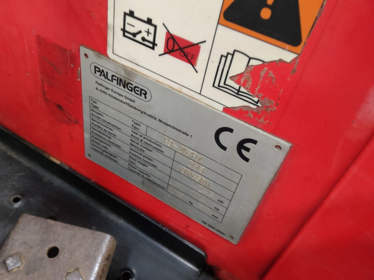 Palfinger F3 -203PX - Diesel forklift: picture 2 Palfinger F3 -203PX - Diesel forklift: picture 2