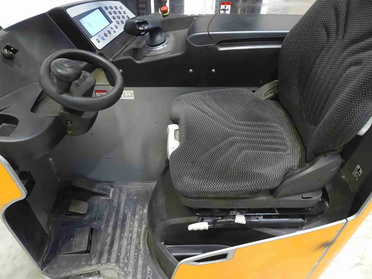 STILL FM-X17 - Reach truck: picture 3 STILL FM-X17 - Reach truck: picture 3