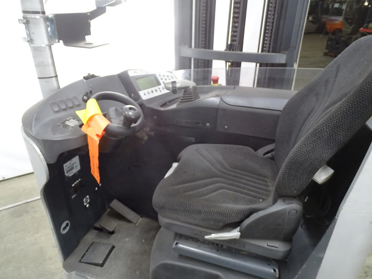 STILL FM-X20 - Reach truck: picture 3 STILL FM-X20 - Reach truck: picture 3