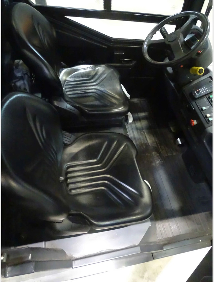 STILL R07-25L - Tow tractor: picture 3 STILL R07-25L - Tow tractor: picture 3