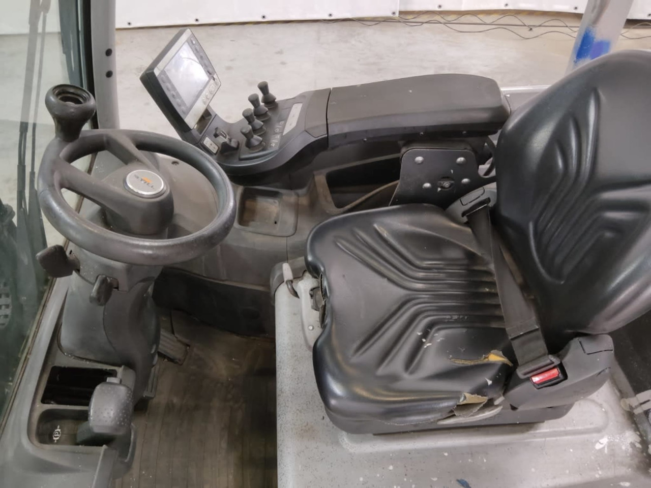 STILL RX20-16PL - Electric forklift: picture 3 STILL RX20-16PL - Electric forklift: picture 3