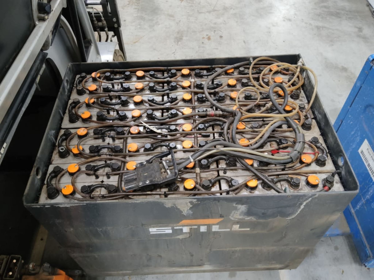 STILL RX60-30 - Electric forklift: picture 4 STILL RX60-30 - Electric forklift: picture 4