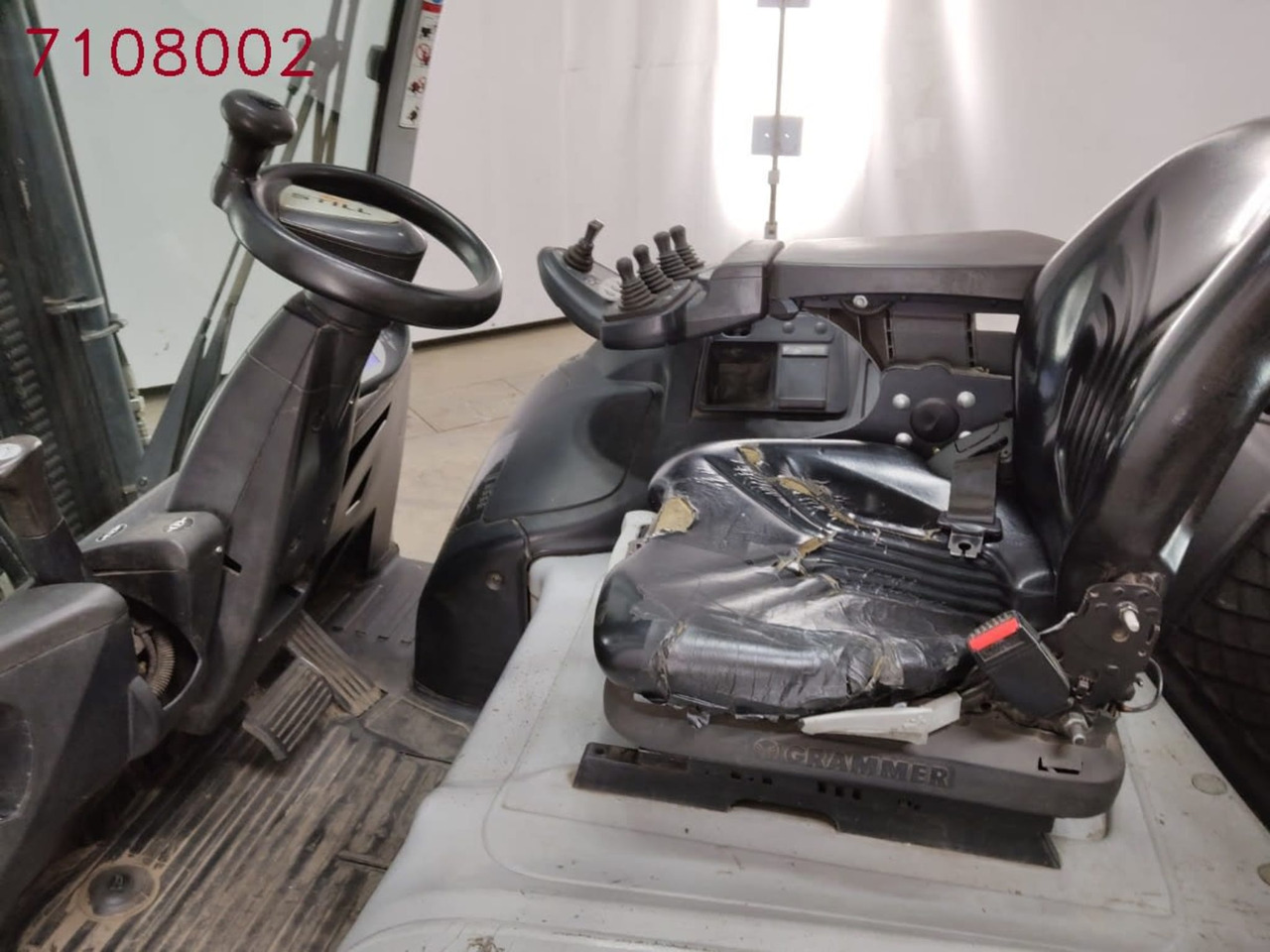 STILL RX60-35 - Electric forklift: picture 3 STILL RX60-35 - Electric forklift: picture 3