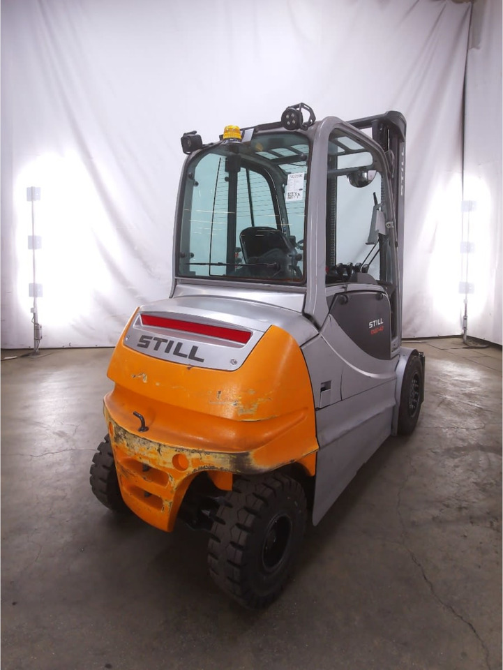STILL RX60-40 - Electric forklift: picture 3 STILL RX60-40 - Electric forklift: picture 3
