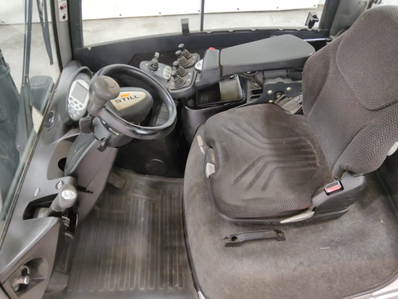 STILL RX70-25 - Diesel forklift: picture 3 STILL RX70-25 - Diesel forklift: picture 3