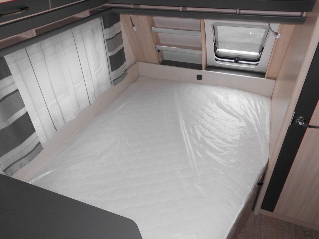Caravan Hobby DE LUXE EDITION 650 KMFe Vorzelt, City, 2200kg: picture 19