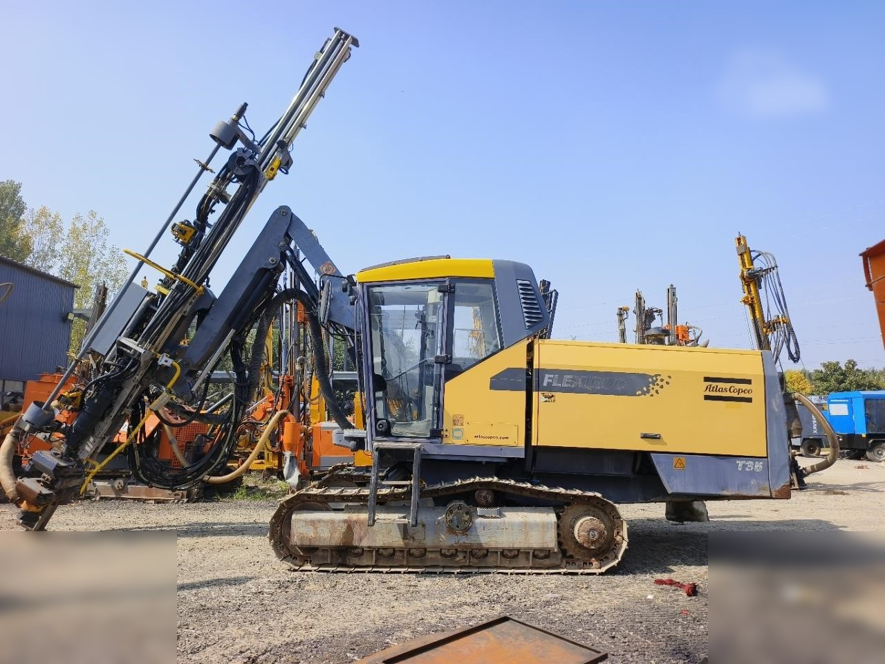 2012 ATLAS COPCO FLEXIROC T35-11 - Drilling rig: picture 1 2012 ATLAS COPCO FLEXIROC T35-11 - Drilling rig: picture 1