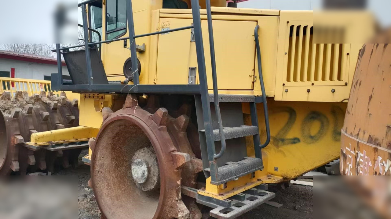 2012 BOMAG BC672RB-2 - Compactor: picture 3 2012 BOMAG BC672RB-2 - Compactor: picture 3