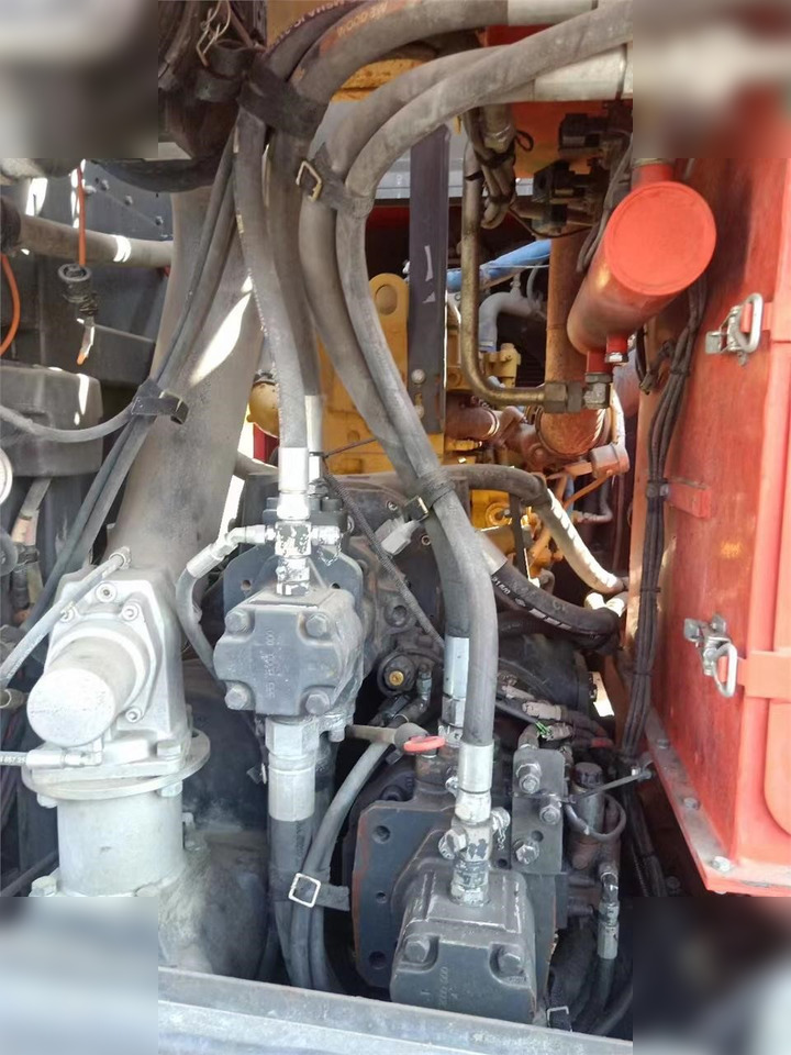 2014 SANDVIK DP1500I - Drilling rig: picture 4 2014 SANDVIK DP1500I - Drilling rig: picture 4